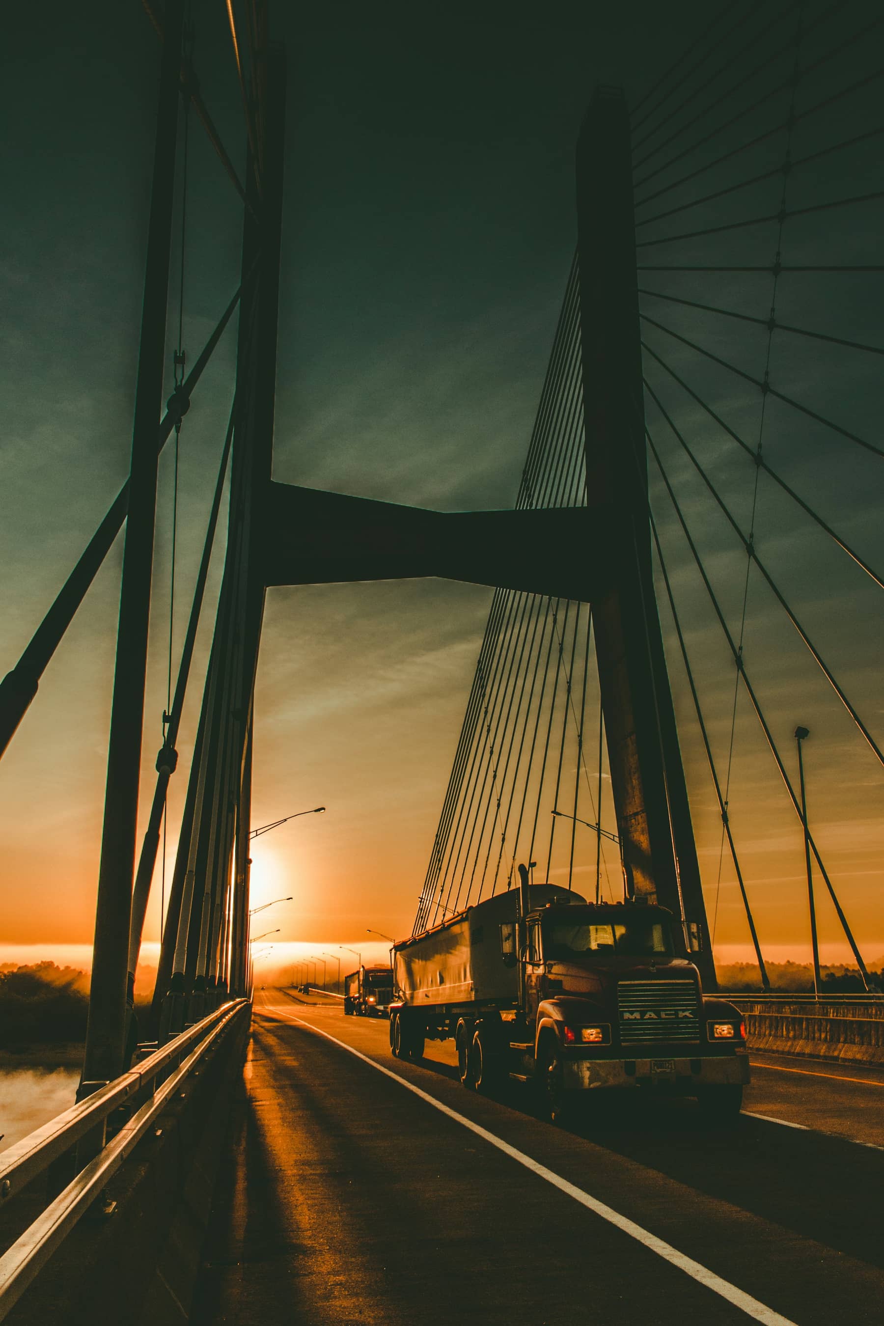 LTL & Full Truckload Freight